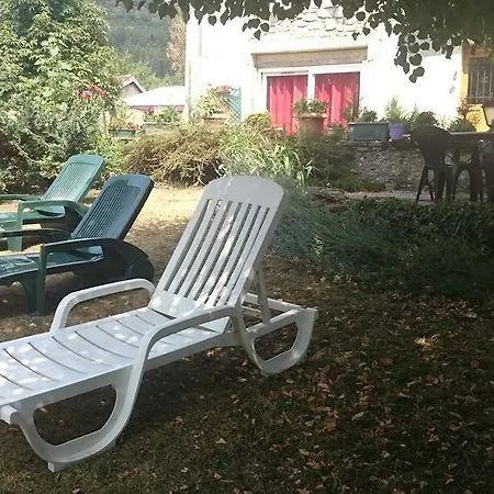 A La Grenouille Du Jura Gasthof Bellignat